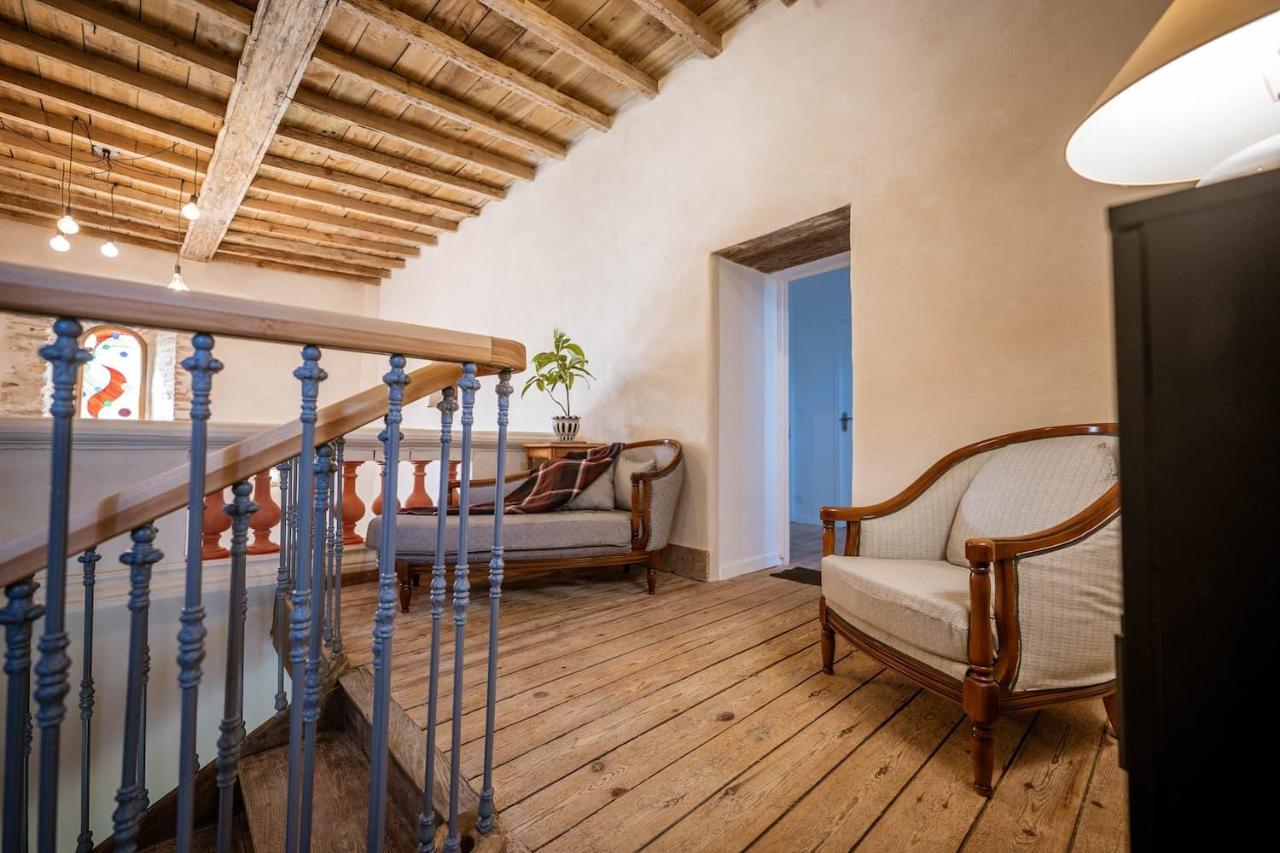 Chambres Et Table D'Hotes - Les Jardins De La Longagne Saussenac 外观 照片